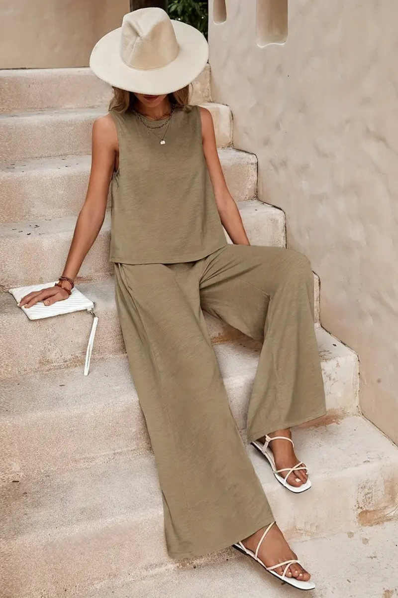 Conjunto Feminino com Calça Pantalona