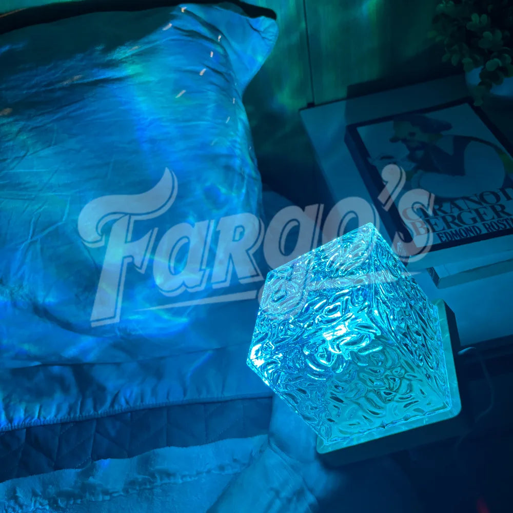 Luminária com Efeitos de Onda Noar™ + Controle Remoto