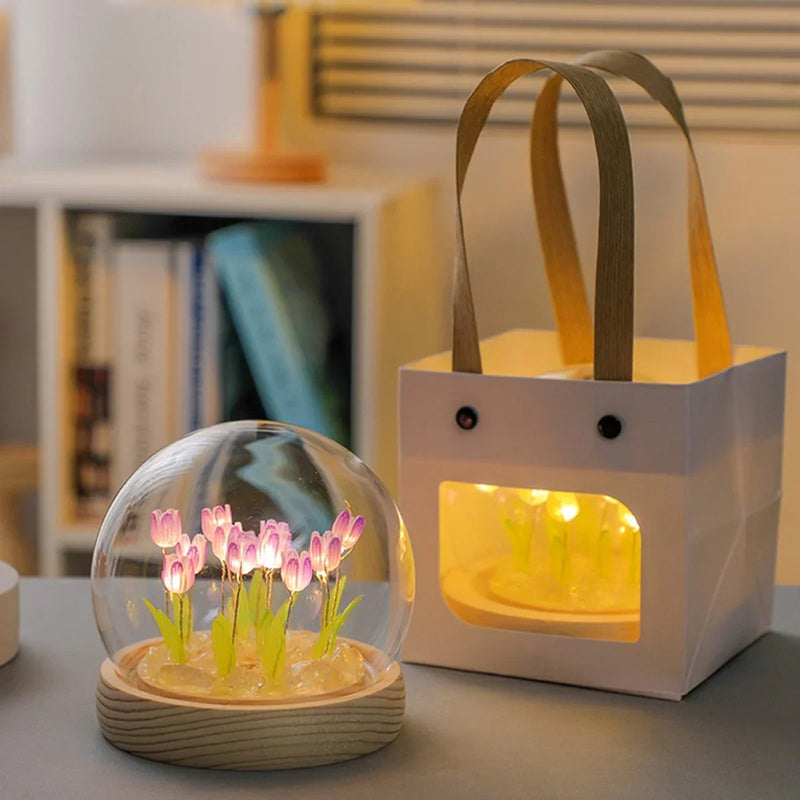 Mini Abajur de Tulipa® – Um Presente Feito à Mão Que Encanta e Ilumina