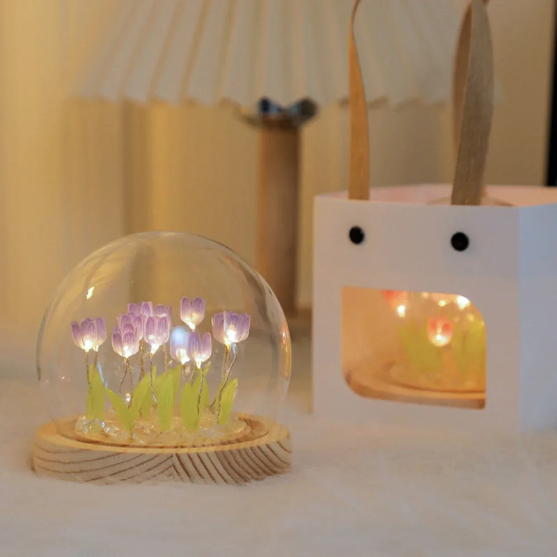 Mini Abajur de Tulipa® – Um Presente Feito à Mão Que Encanta e Ilumina