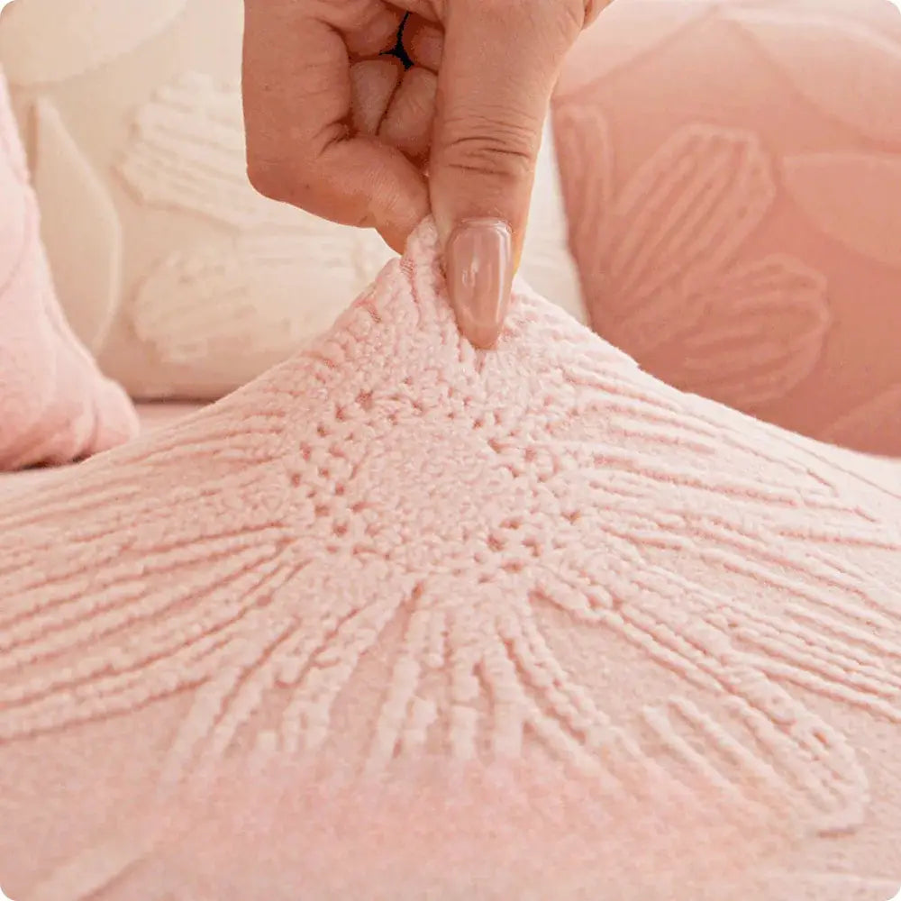 Capa de Sofá Bloom Premium | Textura Floral em Relevo e Toque Aconchegante - Capa de Sofá