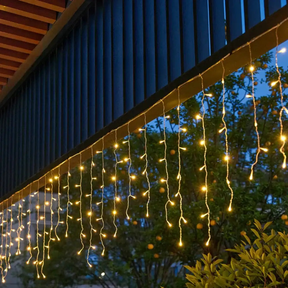 Cascata Led de Natal Decorativo Pisca Pisca Fargos - Pisca Pisca