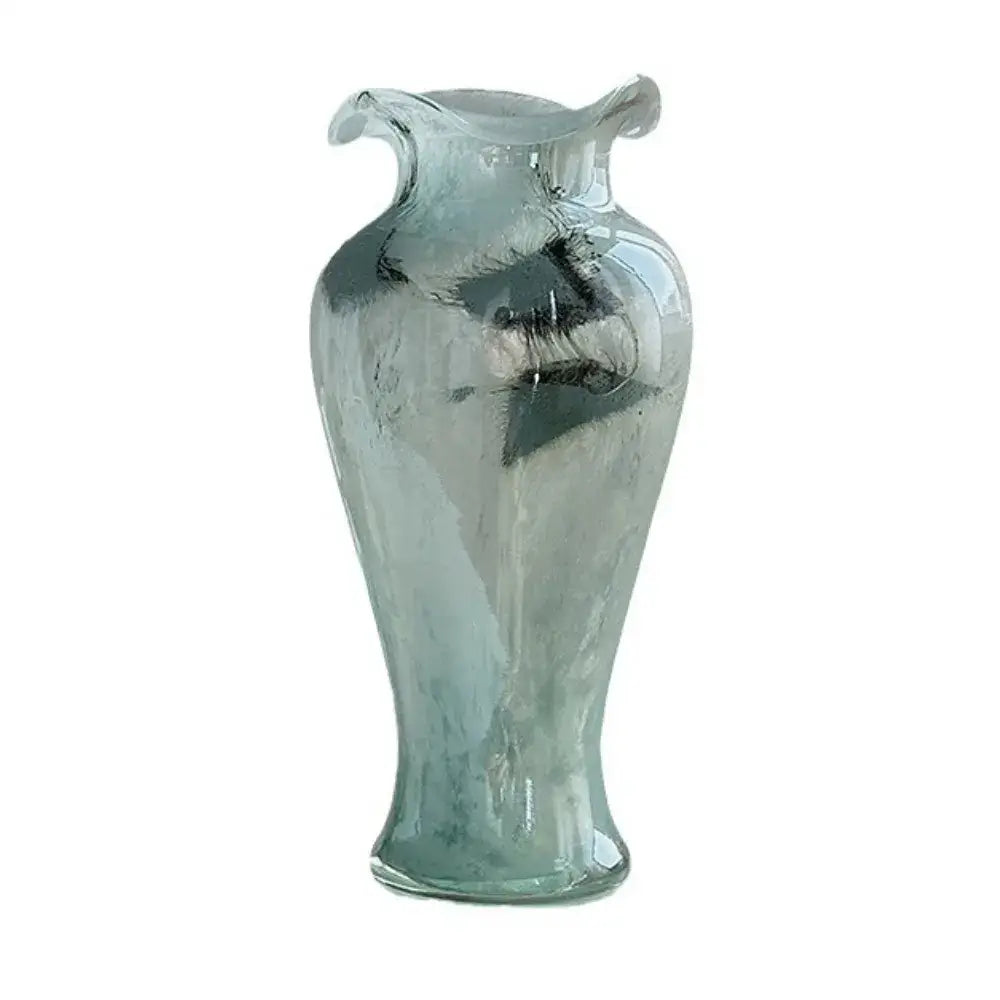 Vaso Lysor – Vidro Azul Translúcido com Design Artístico e Elegância Natural